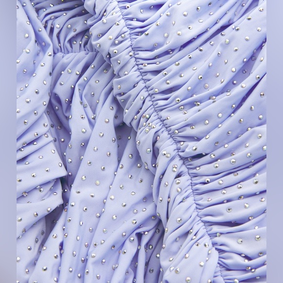 ALEX PERRY
Embellished Gloved Midi Dress (BLACK FRIDAY SALE) - Picture 6 of 9